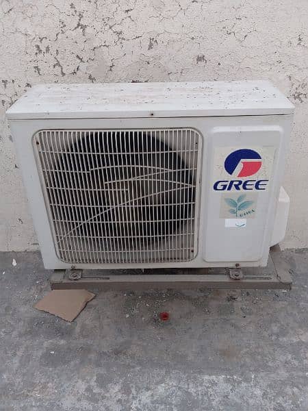 Gree G 10 inverter 1 ton heat and cool, 03097324851 3