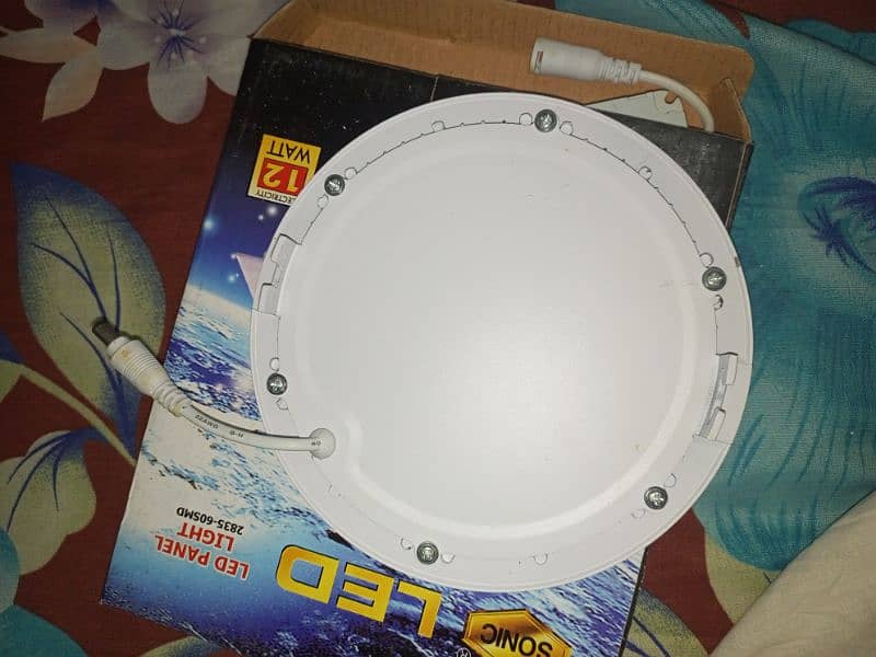 18 watt led ligth white clour size 6 inch 1