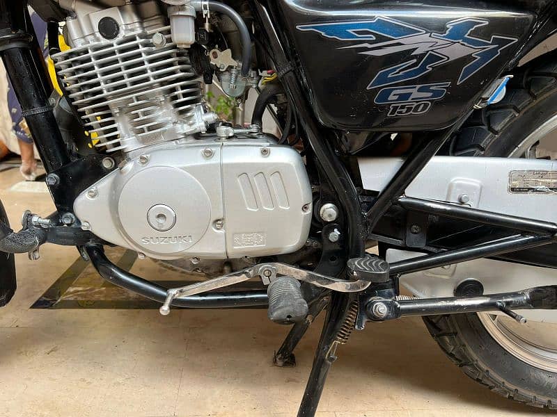 suzuki gs 150 SE 2022 2