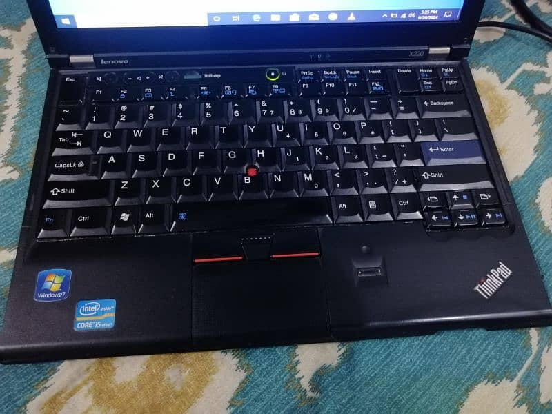 Core i5 2nd Genration 128 Gb SSD 4 Gb Ram Blacklight Keyboard. 3