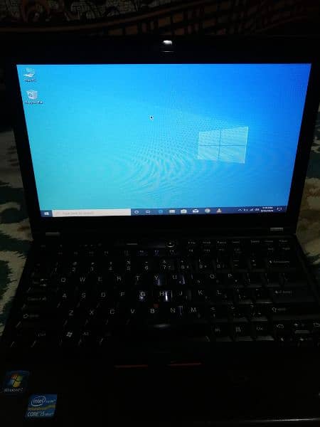 Core i5 2nd Genration 128 Gb SSD 4 Gb Ram Blacklight Keyboard. 10