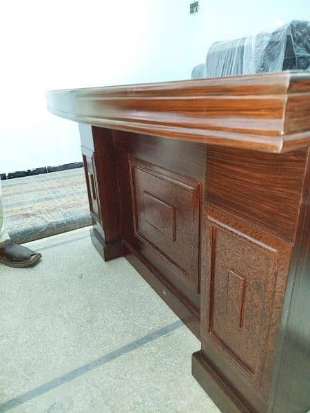 Office Table Counter Available in low price 3