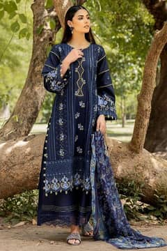 Safwa Spinal Unstitched Embroidered Suit