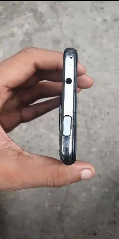 HUAWEI y9a  urgent sale 5