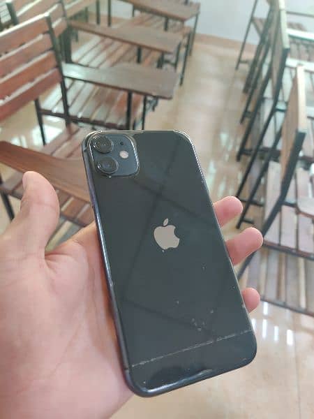 iPhone 11 non pta factory unlock lush condition 2