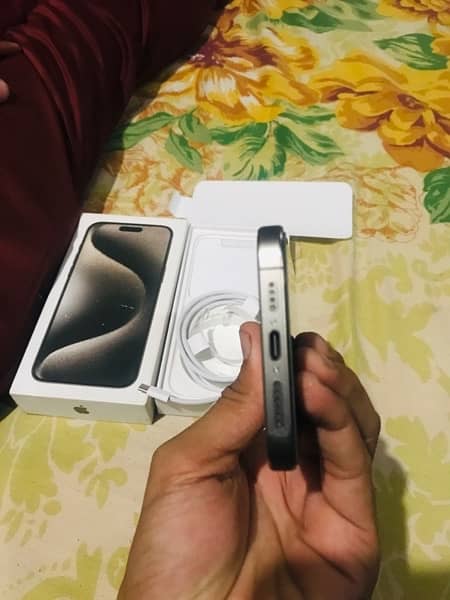 Iphone 15 pro max 256gb factory unlock 3