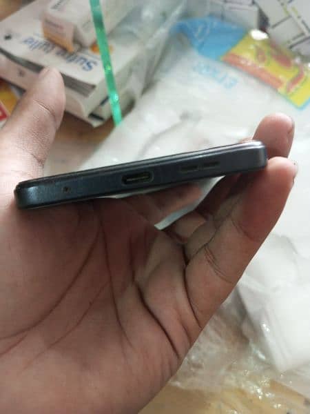 Redmi note 12 8/128 with box and charger 2