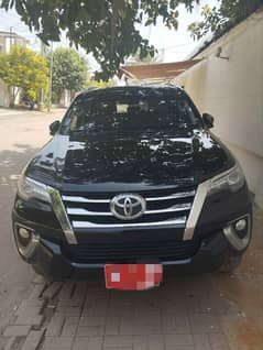 Toyota Fortuner 2017 FORTUNER 4X4 AT