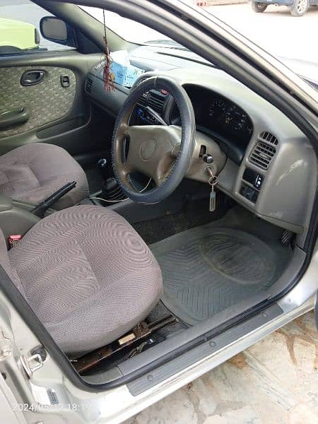 Suzuki Baleno 2002 3