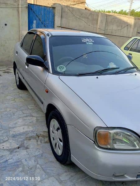 Suzuki Baleno 2002 11