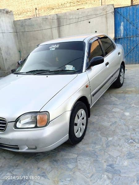 Suzuki Baleno 2002 12