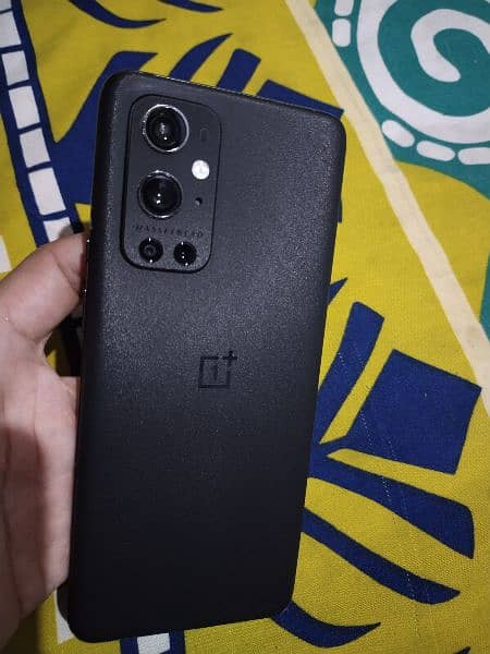 OnePlus 9pro 12GB 256GB minor shade on display condition 10%10 new 2