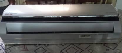 Orient 1 ton split ac 0