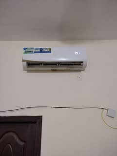 Haier DC Inverter 1 ton AC