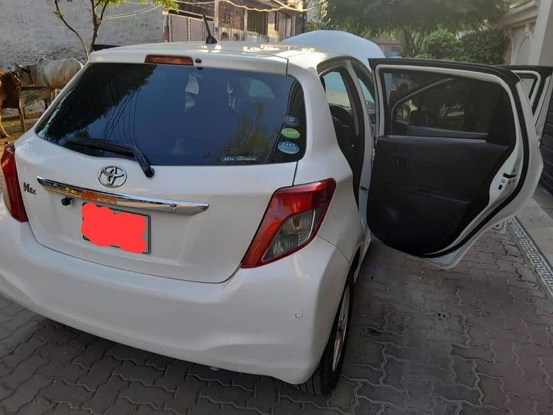 Toyota Vitz 2018 3