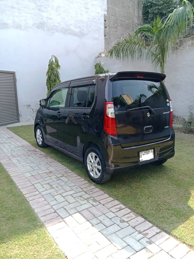 Suzuki Wagon R 2016 Automatic 1