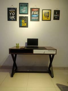 Study table, workstation, working table