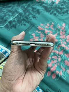 Iphone XS 64GB Non PTA Excellent Condition