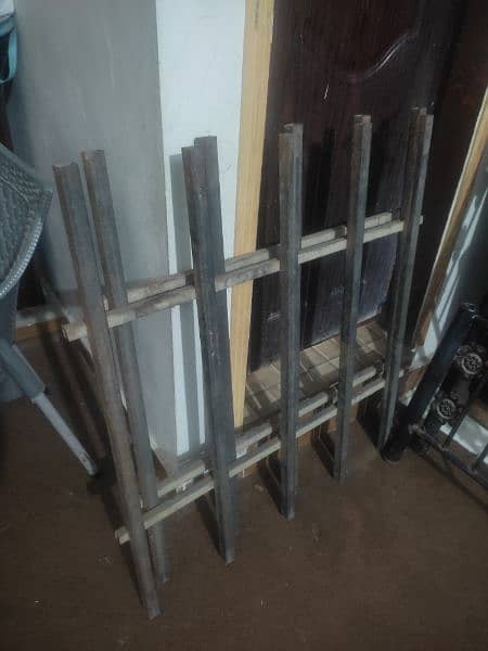 heavy iron single bed 2