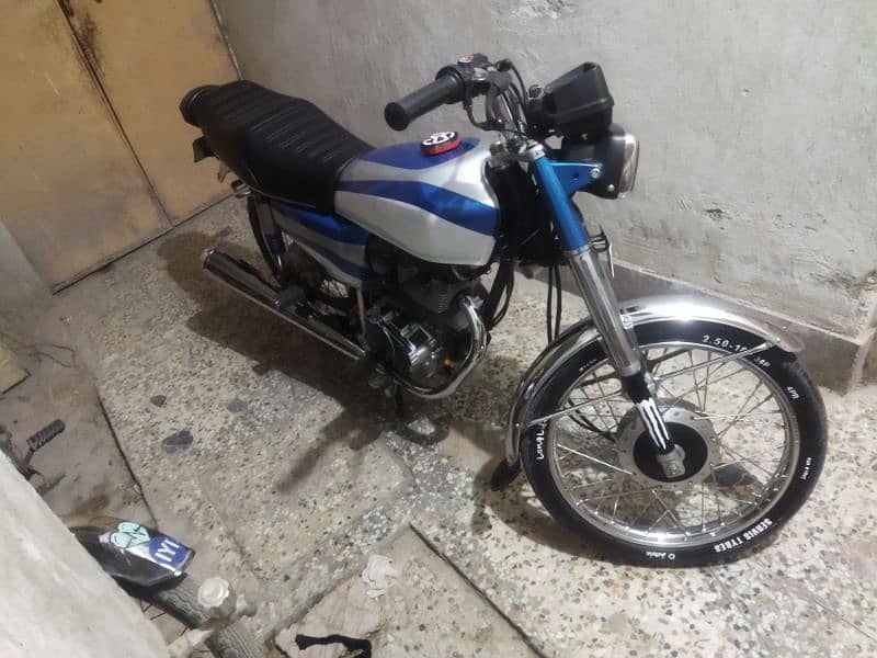 Honda 125 model 2021 he fresh condition he 3