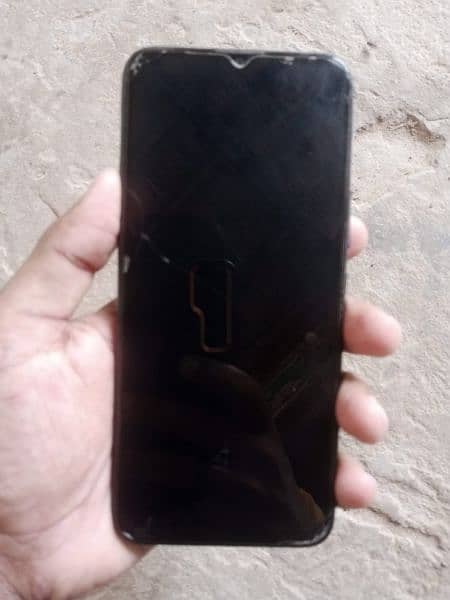 infinix hot 8 condition 10/9 all ok ram 3 stroage 32 ha camara ok 2