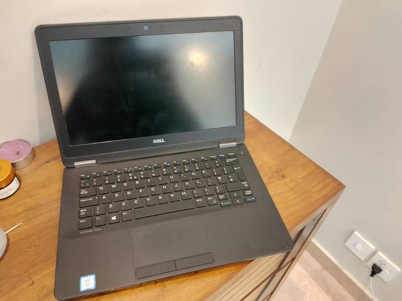 Dell Latitude E7270 I5 6th gen 8gb/256gb Read ad carefully 1