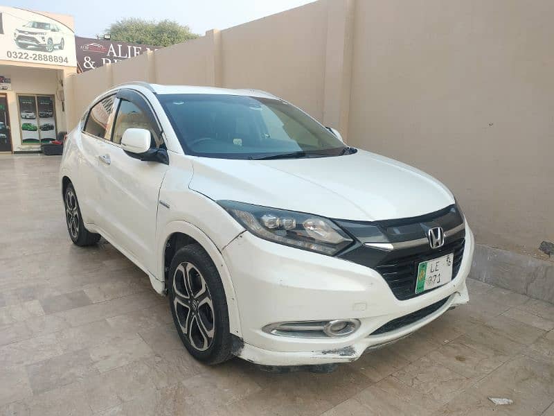 Honda Vezel 2015 0