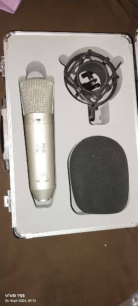 Behringer B2pro Studio condenser microphone 10/10 Condition 4