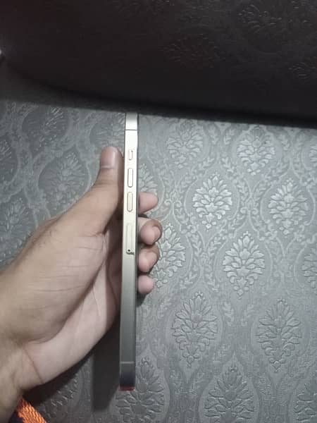 Iphone 13 pro max Pta Approved 5