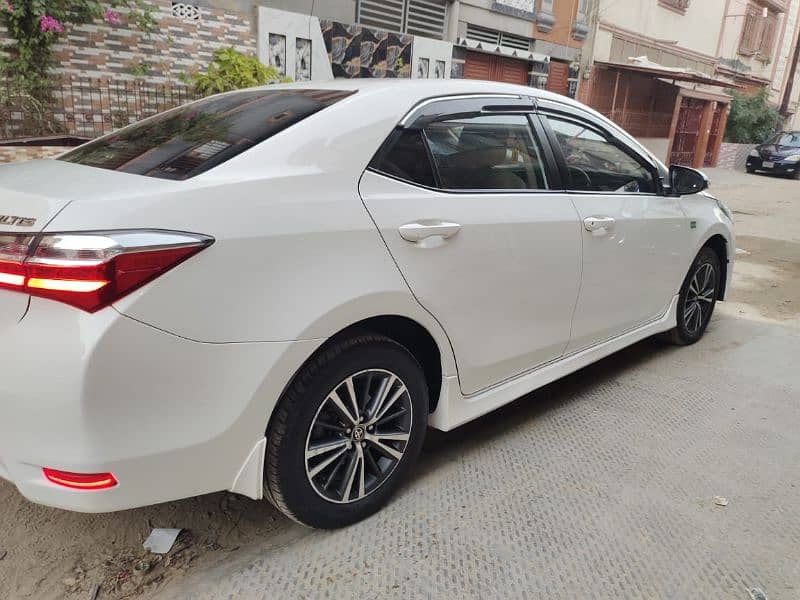 Toyota Corolla Altis 2019 5