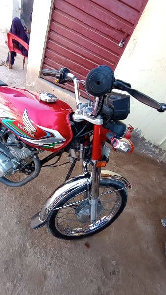 Honda 125cc 5