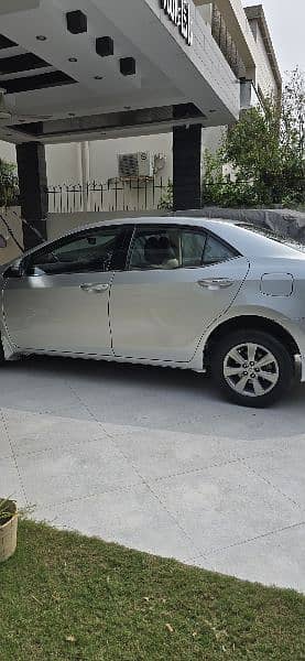 Toyota Altis Grande 2016 4