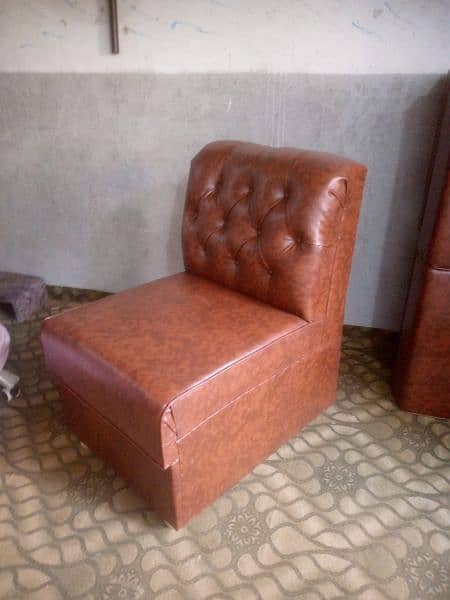 sofa chair Table Available hi 1