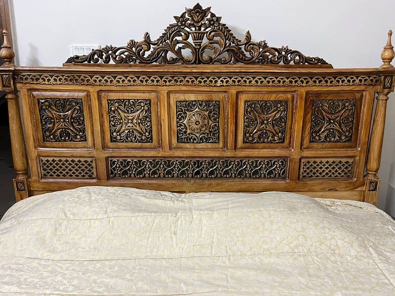 Double bed with Moltifoam Mattress 0