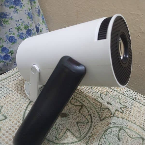 HY 300 projector android projector 5