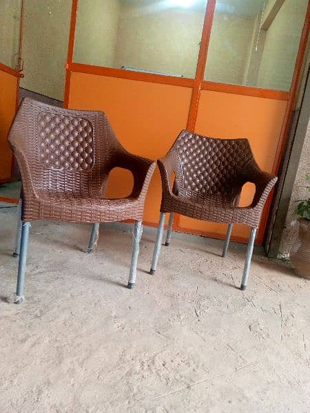 Chairs 03156124447 1