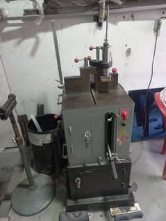 aluminium  cutter  14 inch 9 months use for sale