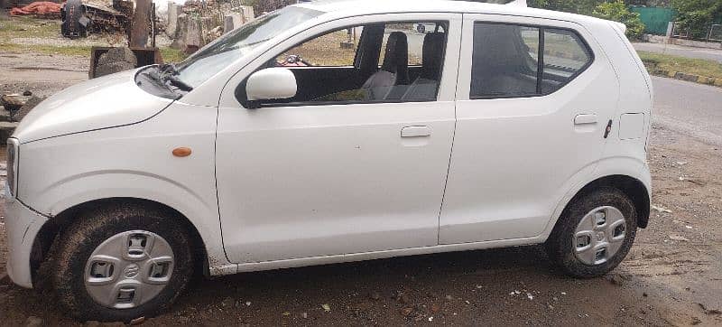 Suzuki Alto 2015 1