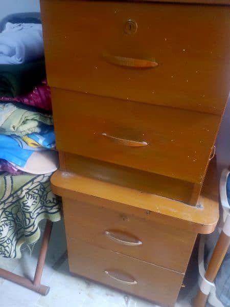 singal bed in good condition 1