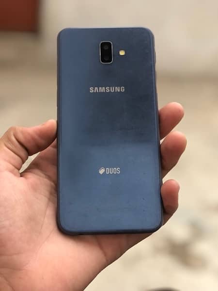 Samsung Galaxy J6+ 1