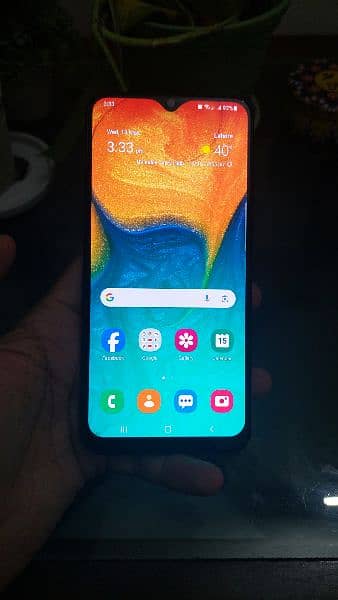 Samsung Galaxy A30 1