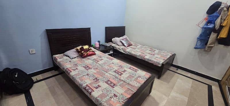 Pair of single bed used 2