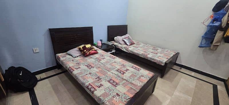 Pair of single bed used 3