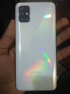 SAMSUNG A51