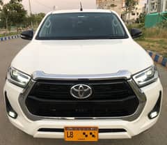 Toyota Hilux Revo V 2021