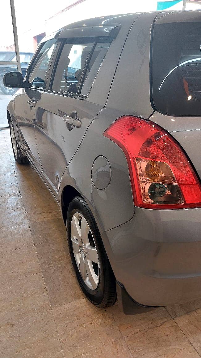 Company Maintained Suzuki Swift 2020 5