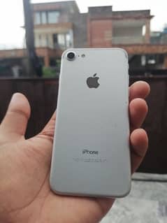 i phone 7 / 128gb non PTA