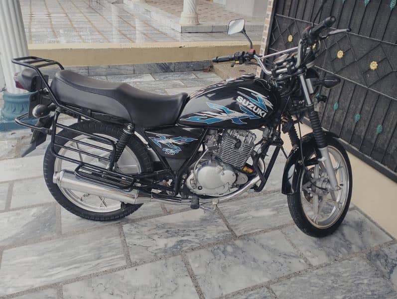 Suzuki GS 150 se 0