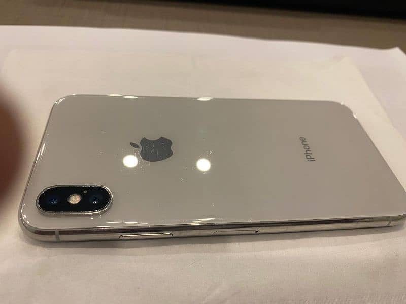 iphone x 64gb A1 condition betry health 100 3