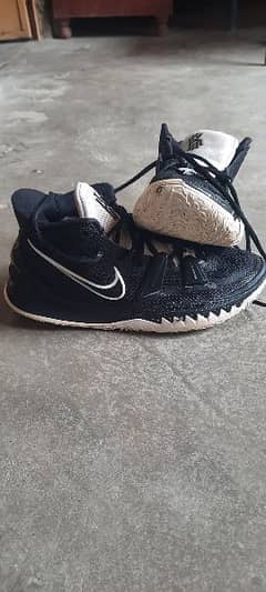 Nike Kyrie 7TB Basketball Shoes